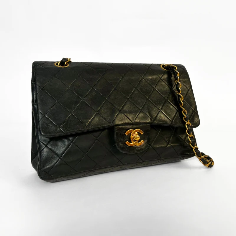 Chanel Double classique moyen Flapbag