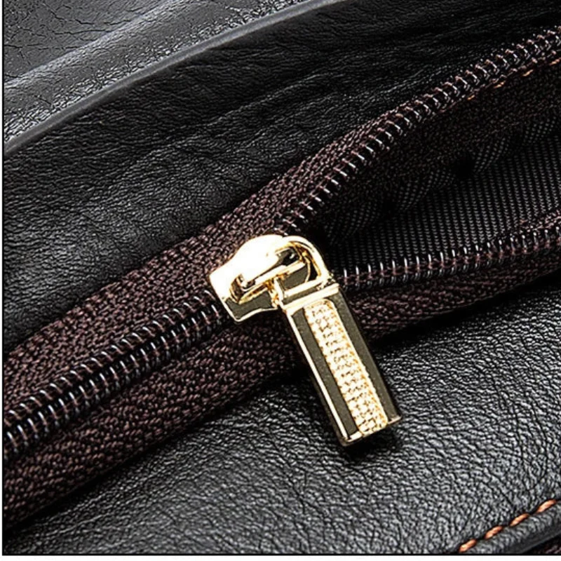 Pochette Cuir Grainé Homme Simple Zip