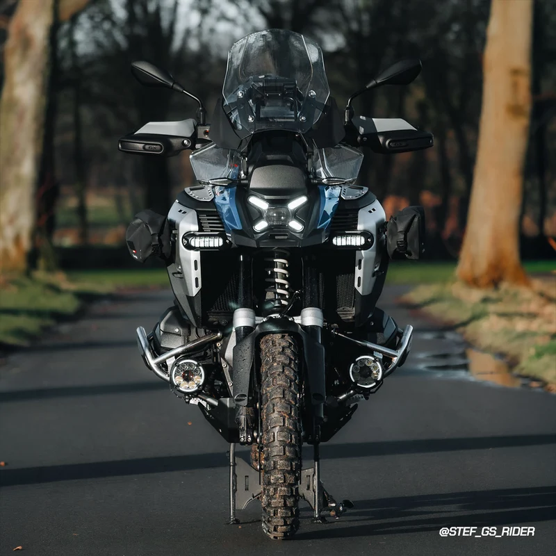 MTL9 Motorcycle Lights – The World’s Smartest Motorcycle Auxiliary Lighting System