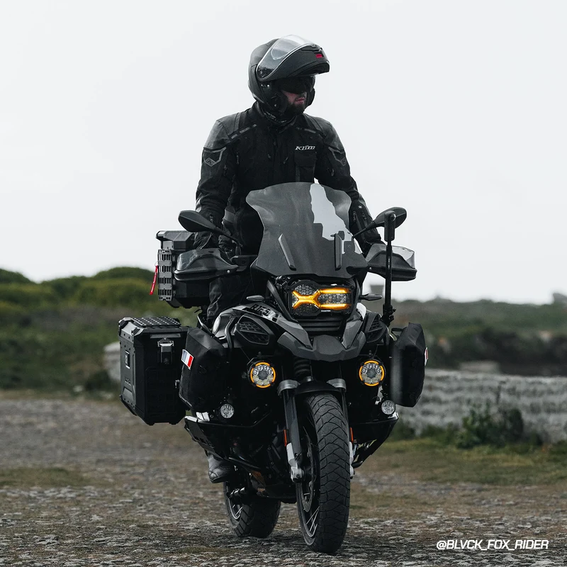 MTL9 Motorcycle Lights – The World’s Smartest Motorcycle Auxiliary Lighting System