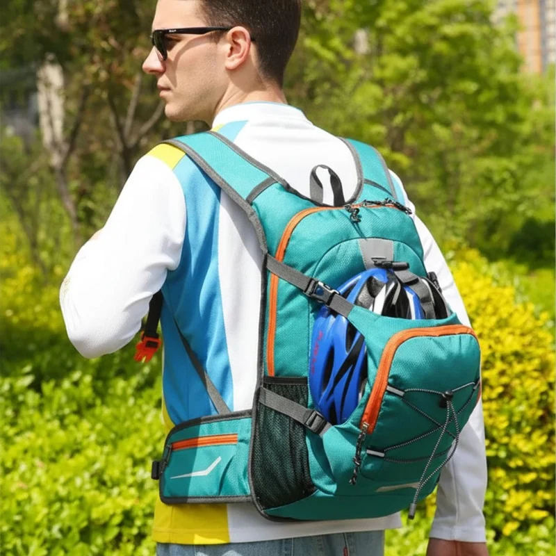 Sac à dos Réfléchissant Vélo & Trekking | 17L
