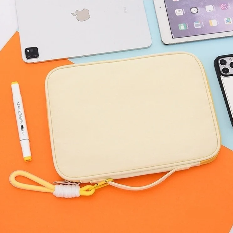 Pochette MacBook Air 13 - Happy