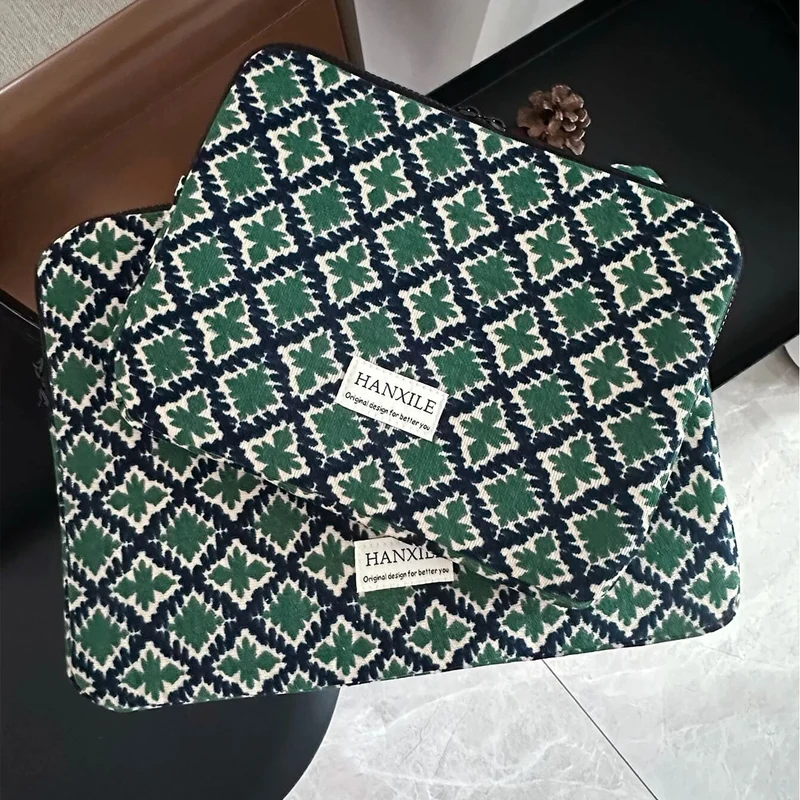 Pochette Ordi 15 pouces - Valentina