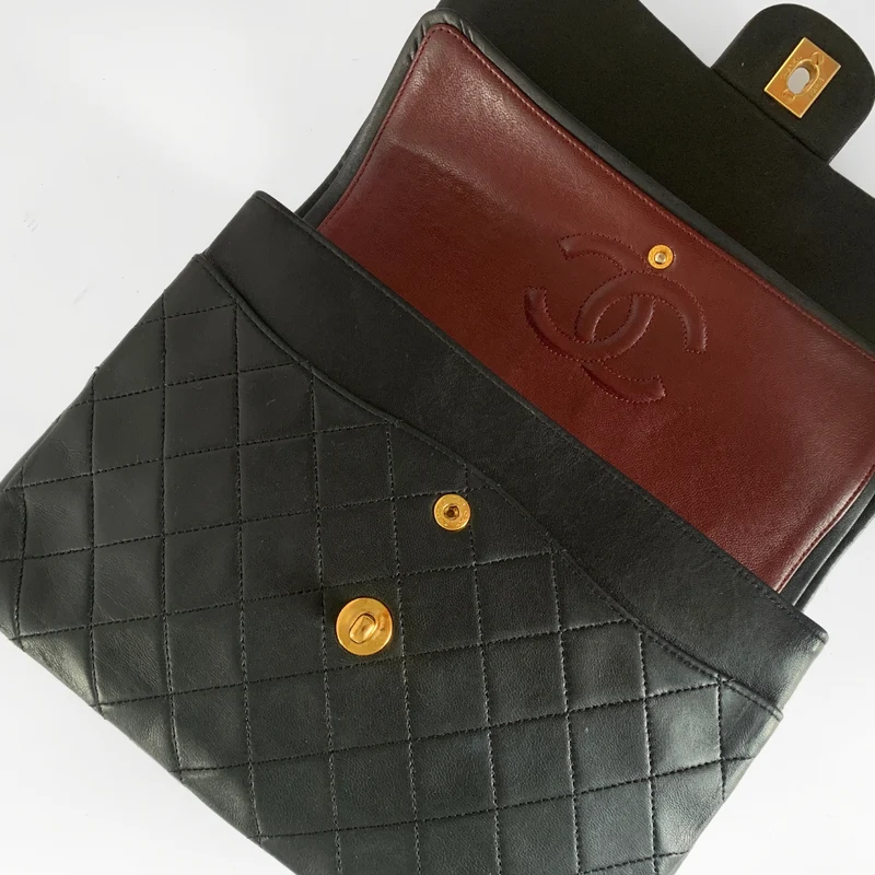Chanel Classic Flap Bag Cuir d'agneau haut de gamme