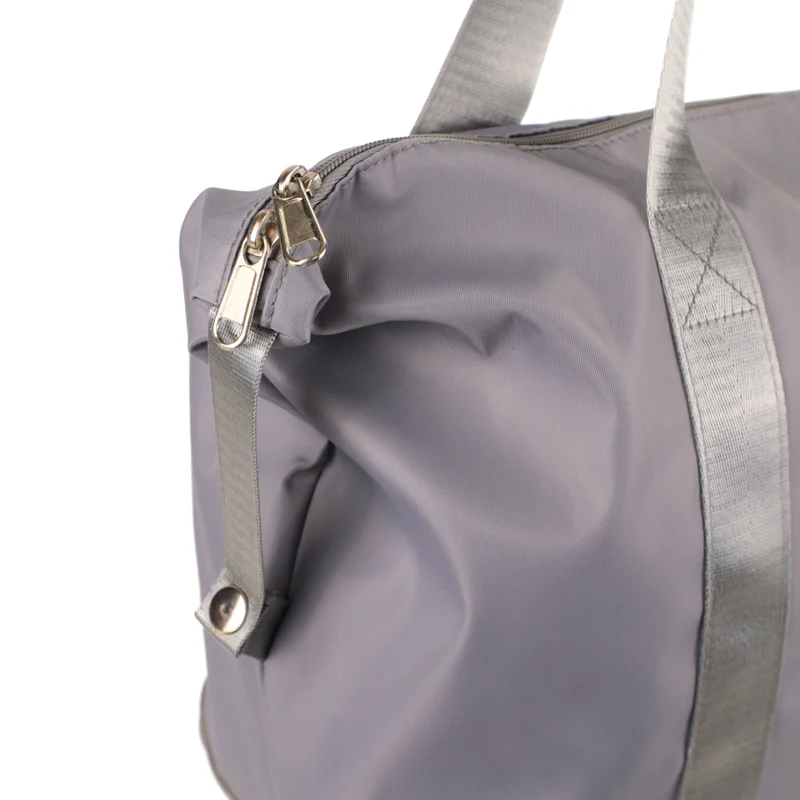 Tracker Vista travel bag on wheels