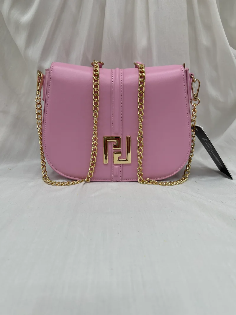 Sac rose poudré avec fermoir doré - Le chic à votre portée