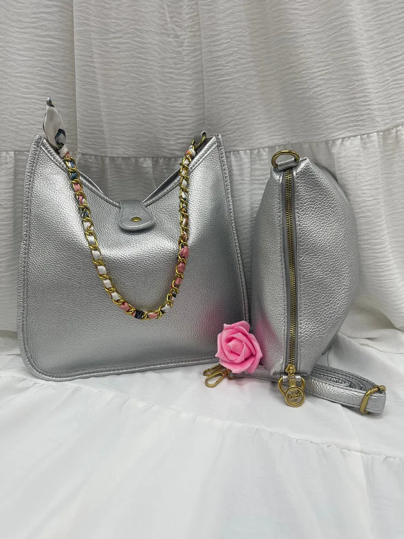 Ensemble de sacs argentés avec chaîne dorée - Élégance éclatante