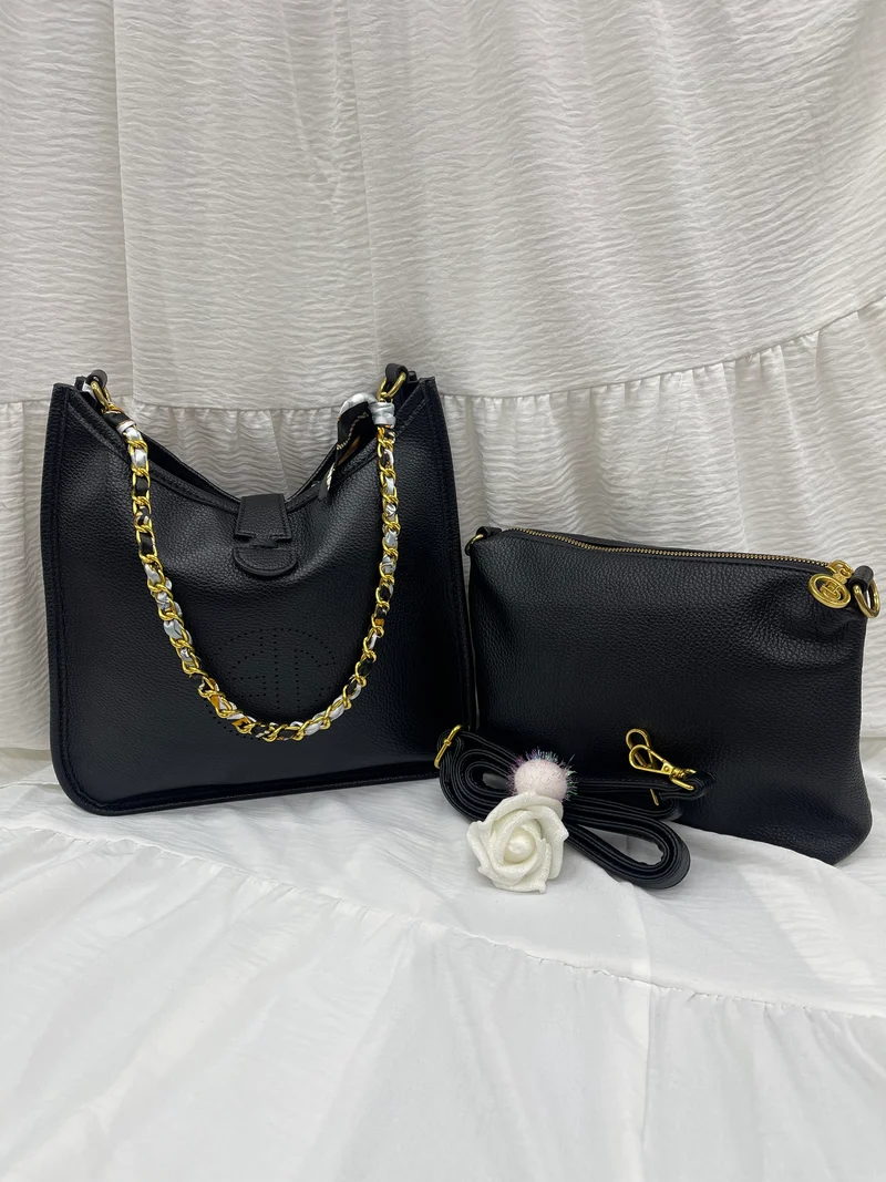 Duo de sacs noirs élégants avec chaîne dorée - Polyvalence et chic