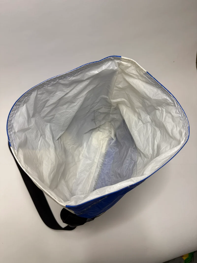 Sac besace roll top