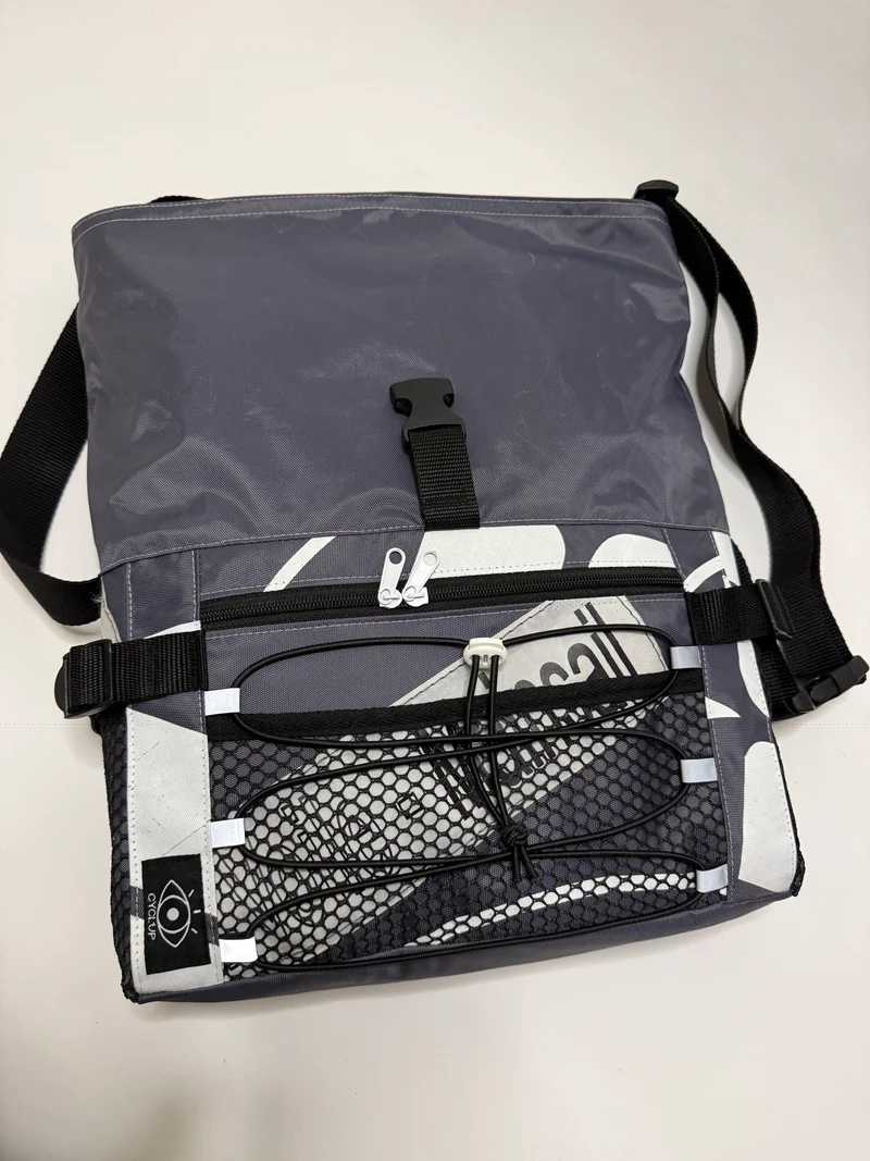 Sac besace roll top