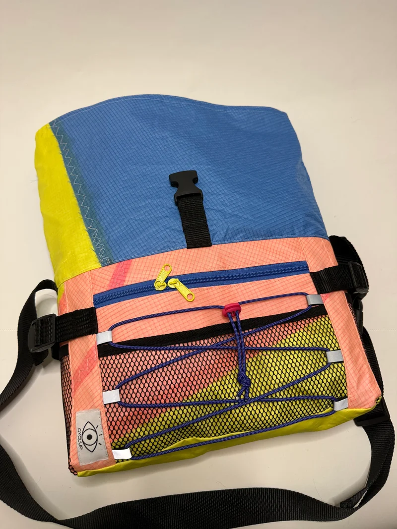 Sac besace roll top