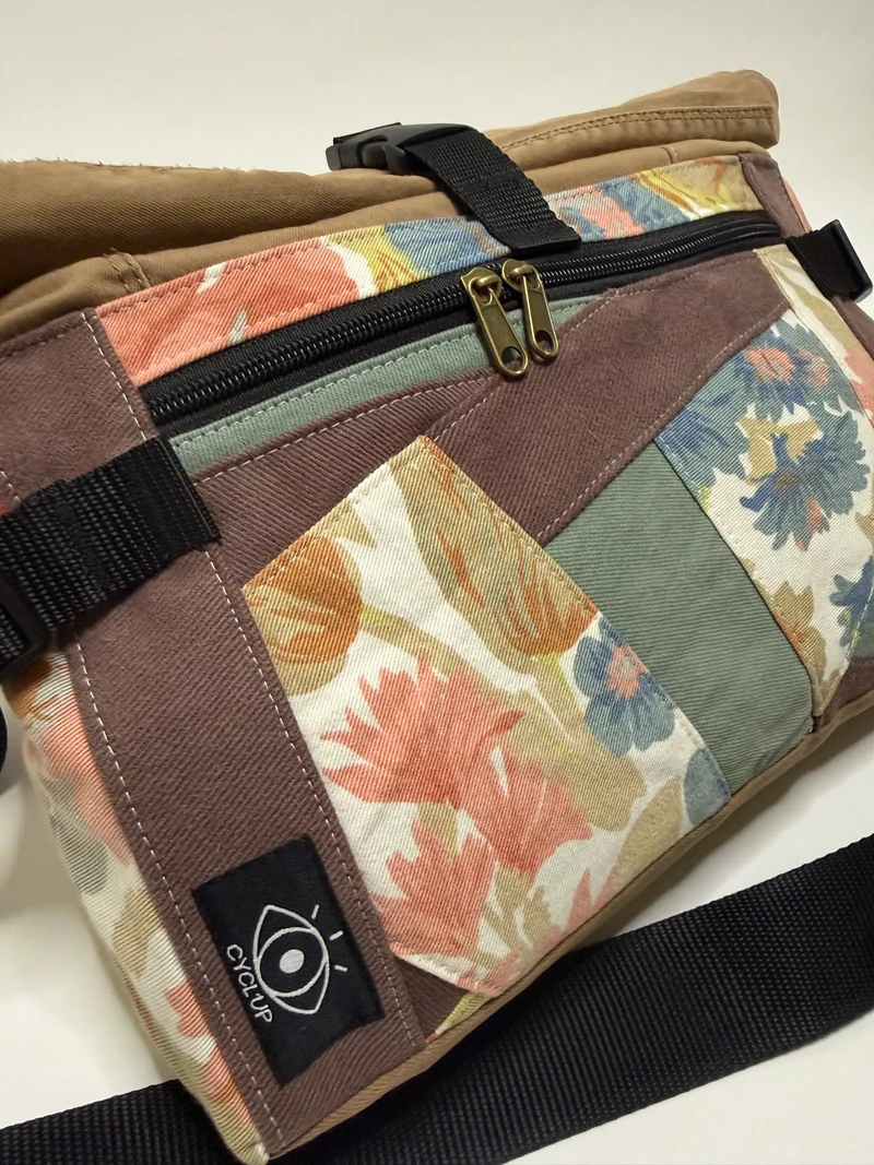 Sac besace roll top