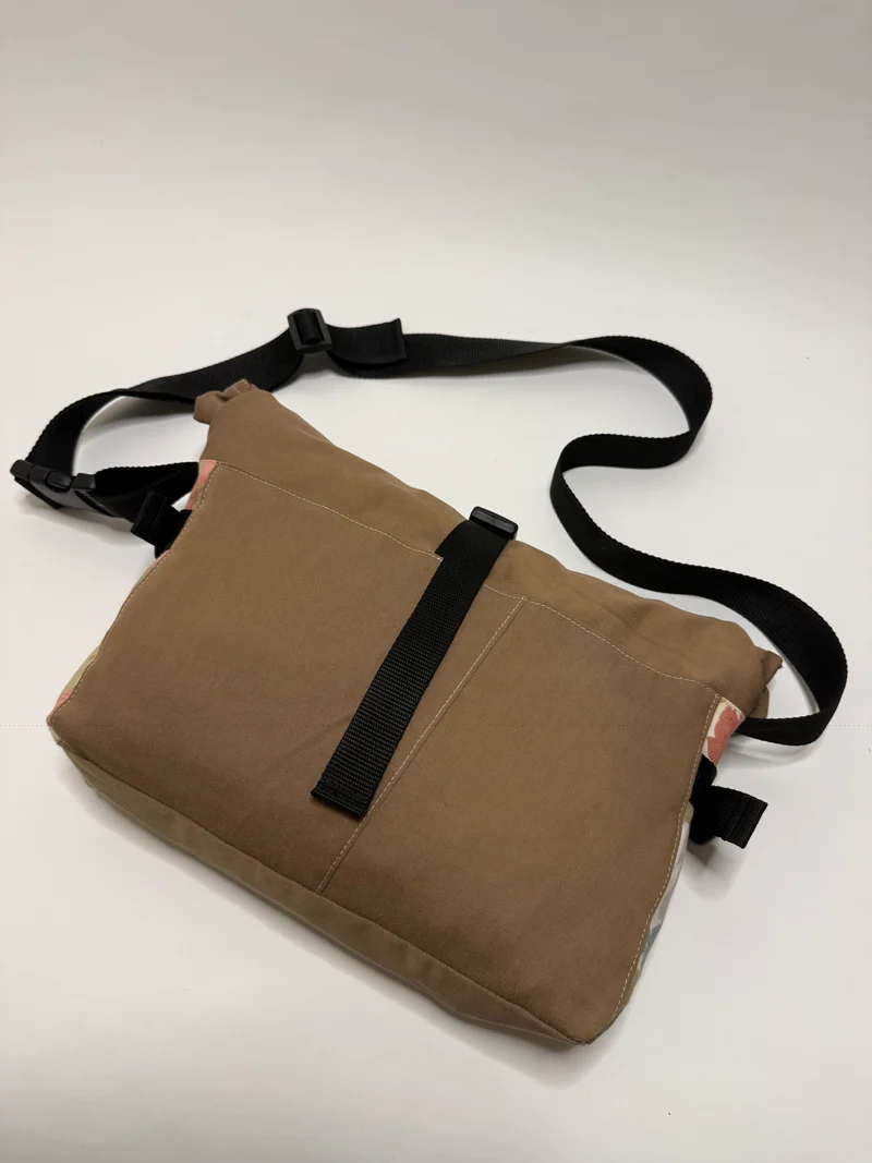 Sac besace roll top