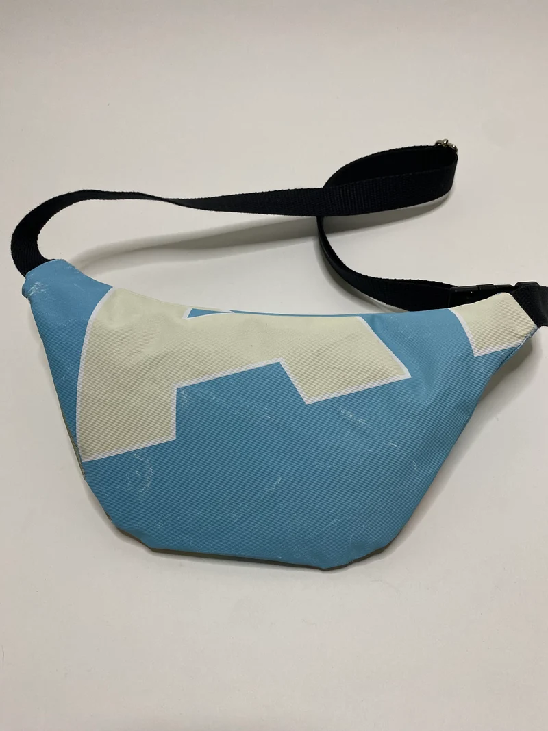 Banane upcyclée imperméable