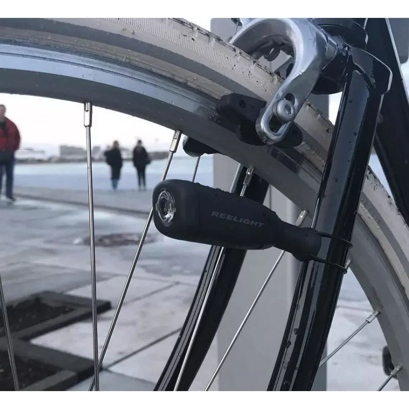 Reelight CIO battery-free bicycle lighting kit