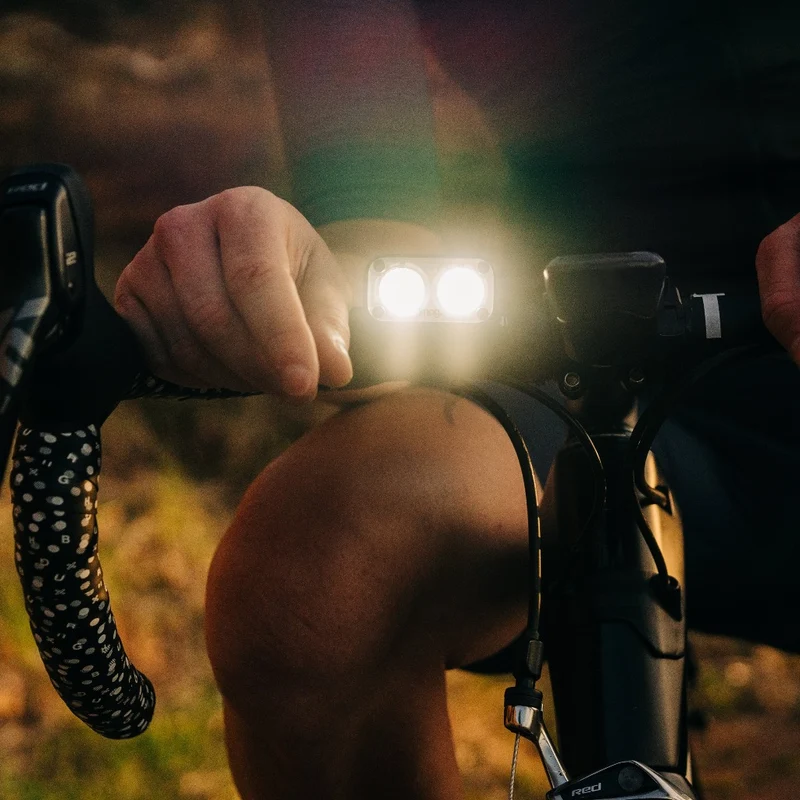 Knog Blinder Road 400 LED front bike light