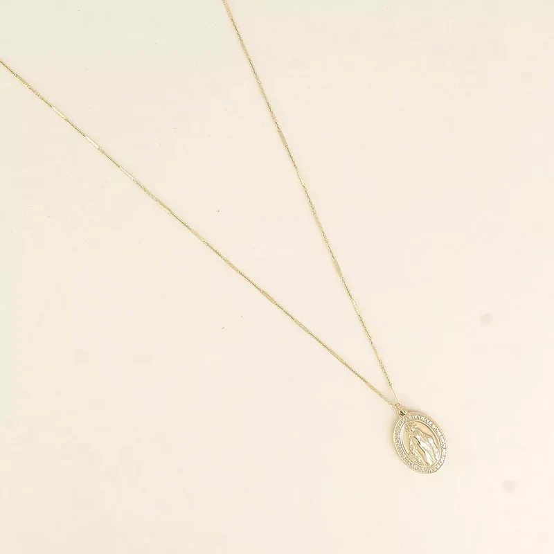 Collier pendentif la Madone
