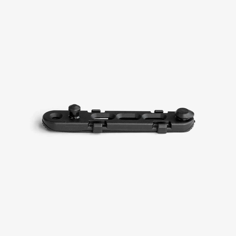 NANO UNIVERSAL MOUNT / 01