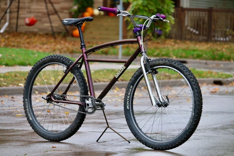 Wilde Moto Cruiser Bar — 830 mm Chromoly Riser, 90 mm Rise