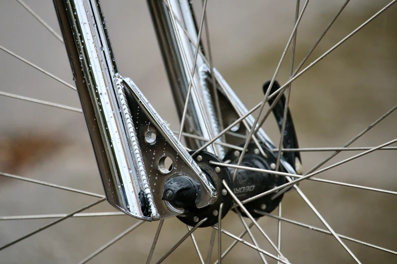 Wilde Moto Cruiser — 26in MTB Frameset, Fork & Bar Bundle, Purple Pizazz