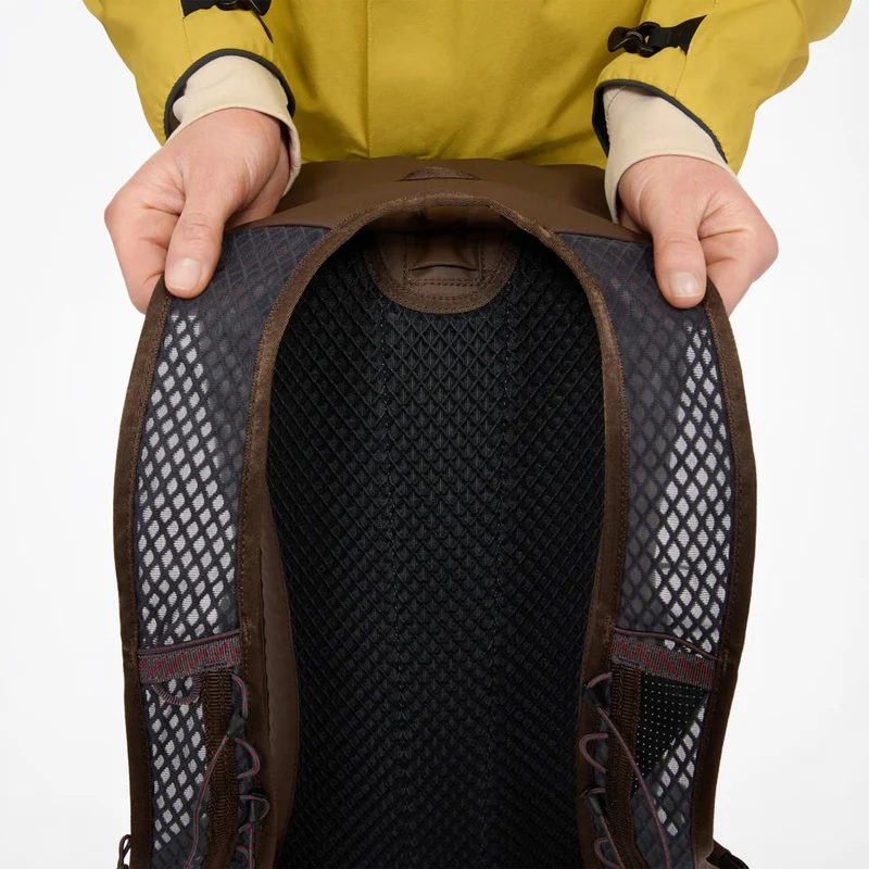 Fjörm Backpack 18L