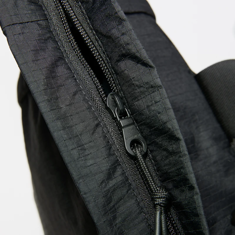 GRID Rolltop Backpack 16"