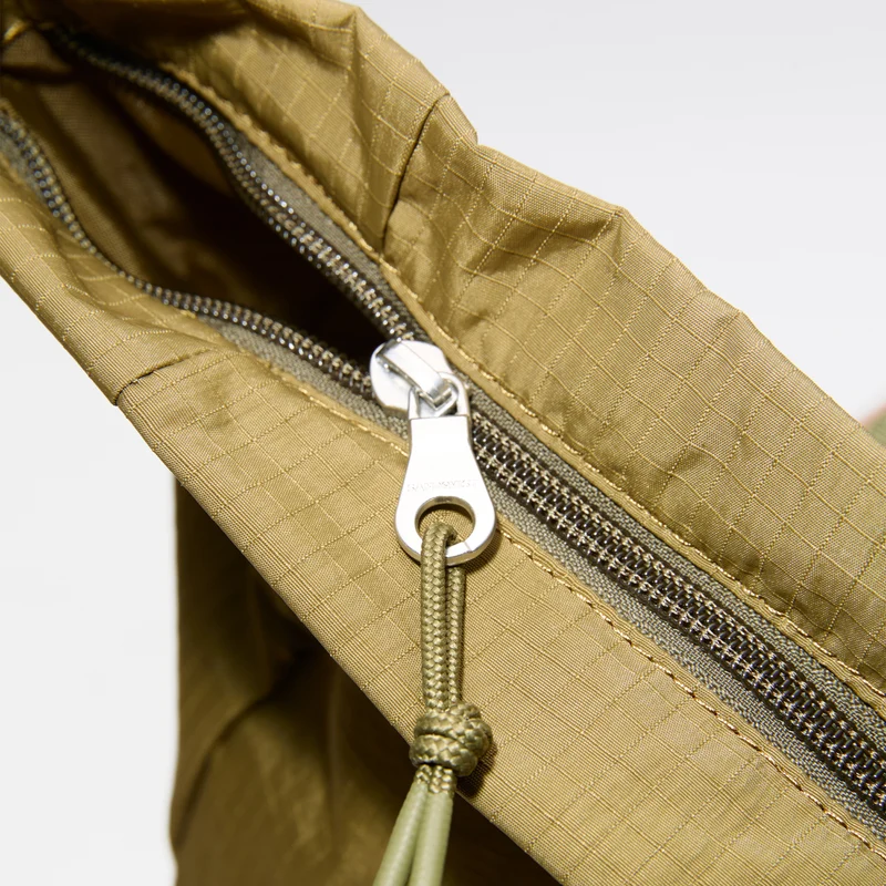 GRID Rolltop Backpack 16"