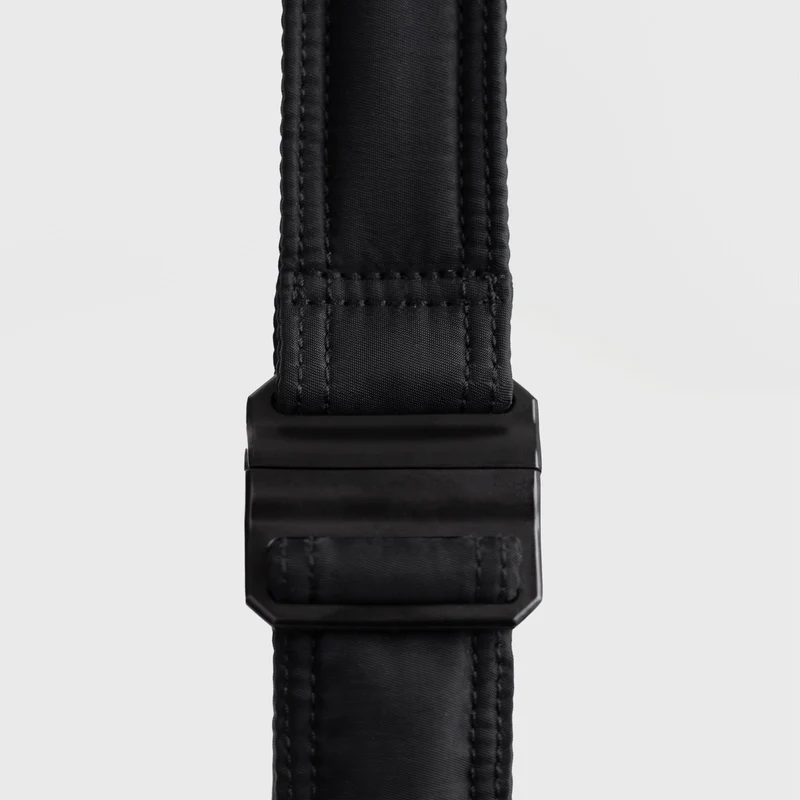 CURVE Half Moon Bag Mini