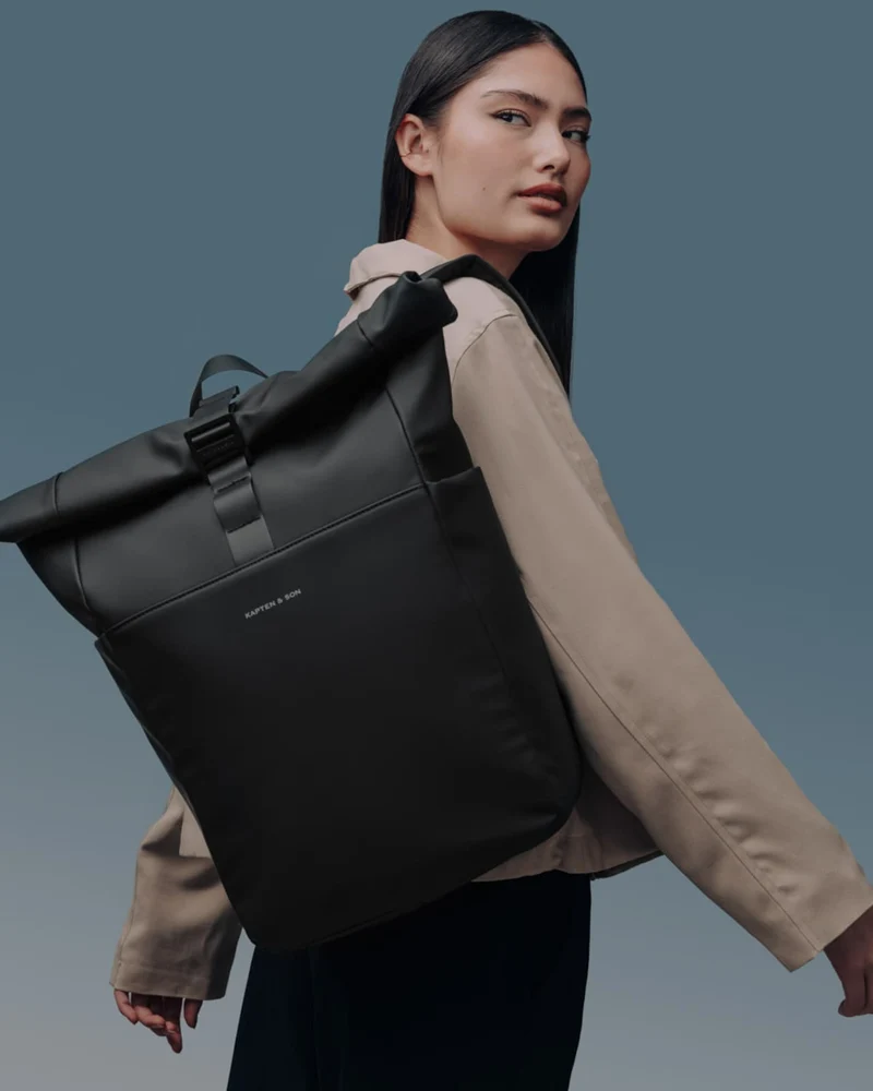 Lund Sleek Full PU