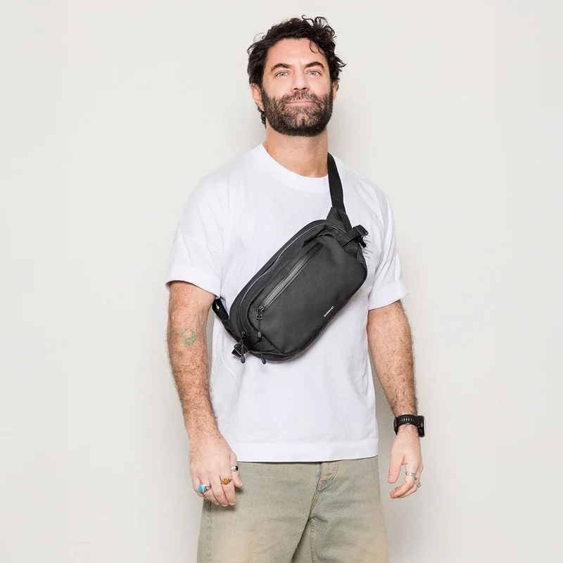 STREAM Sling Bag
