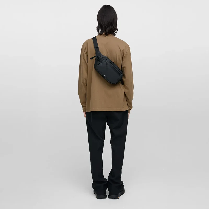 STREAM Sling Bag