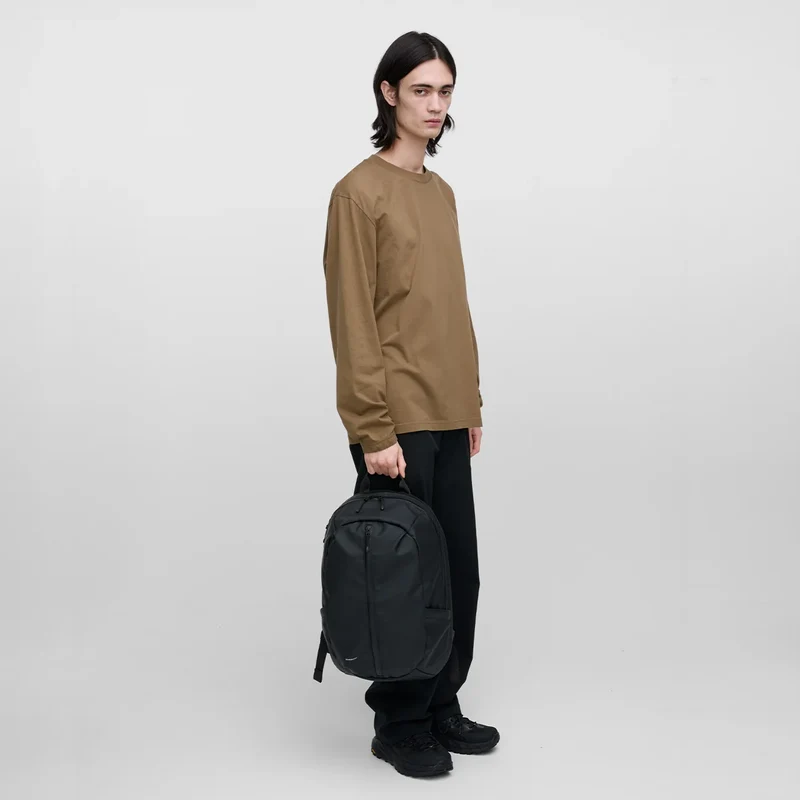 STREAM Zipper Backpack 16"