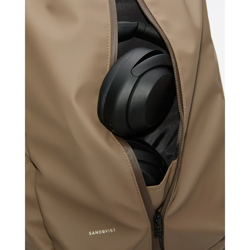 STREAM Zipper Backpack 16"