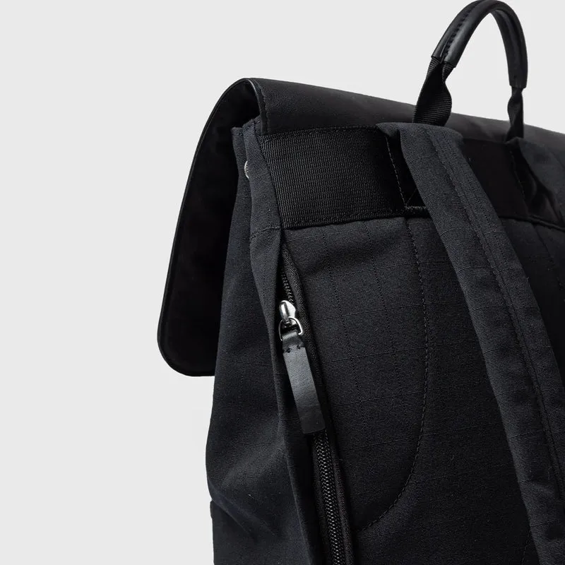 Leather Lid Backpack 16"