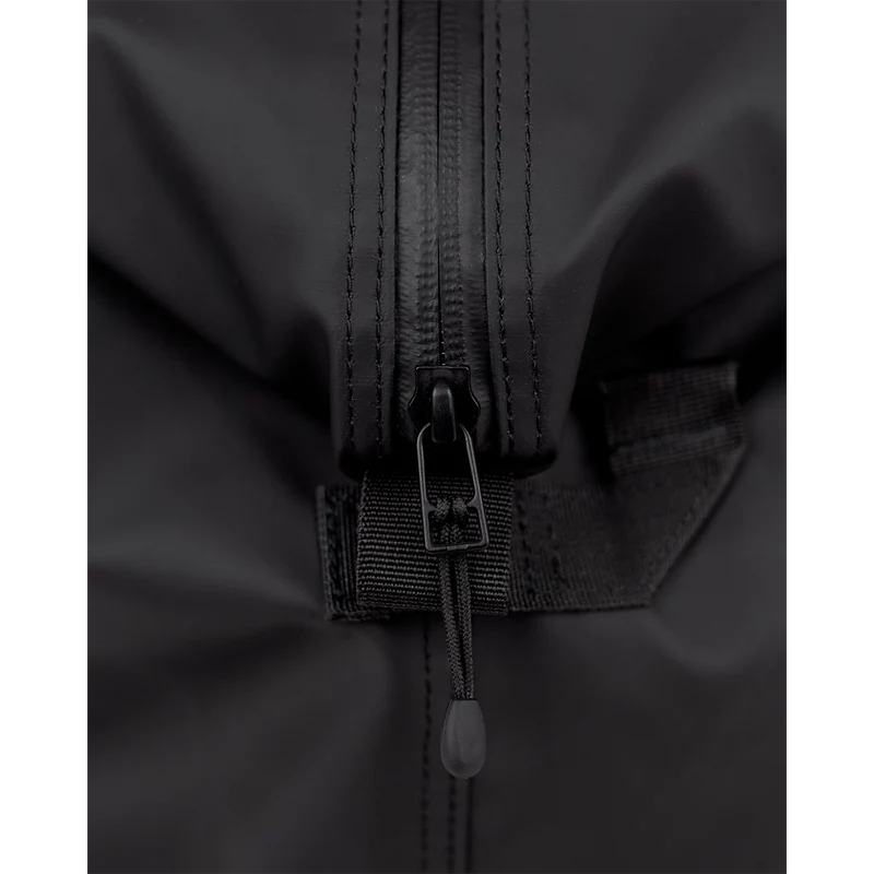 Stream Weekender Bag 49L
