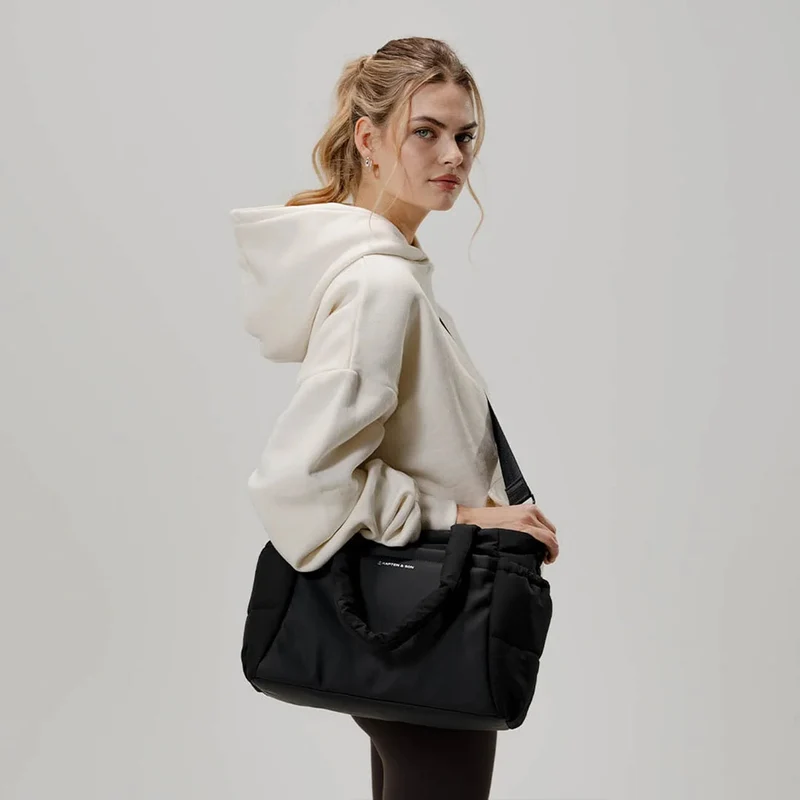 Hellvi Cloud Medium Shoulder Bag
