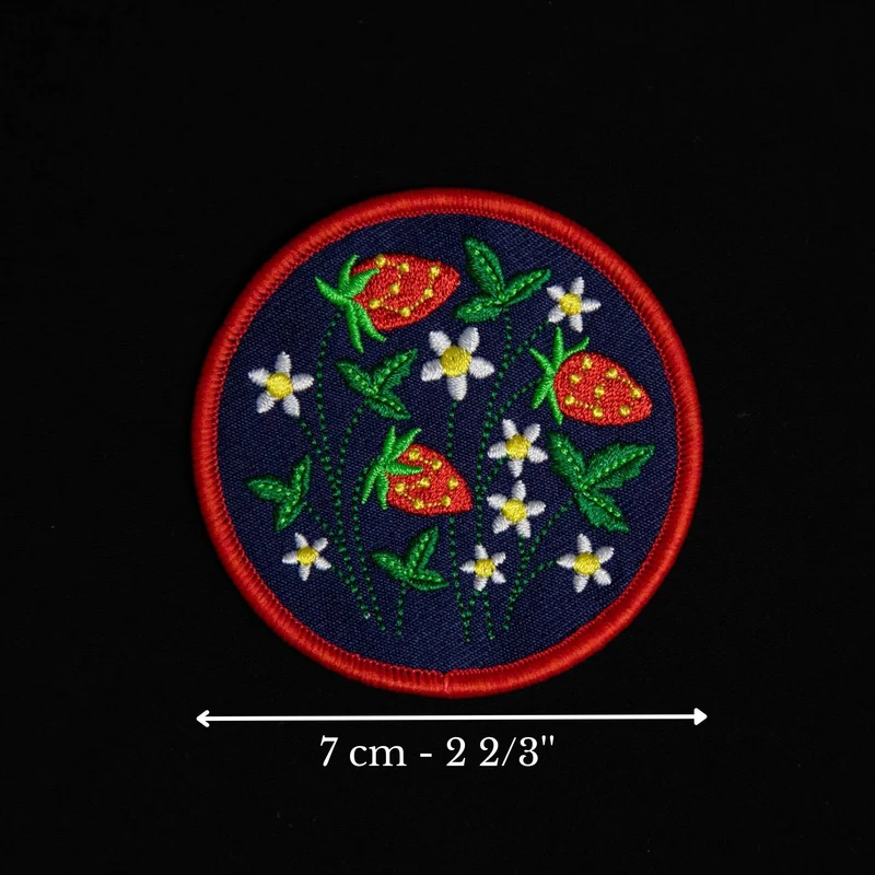 Écusson thermocollant Fraise & Fleurs | Écusson brodé