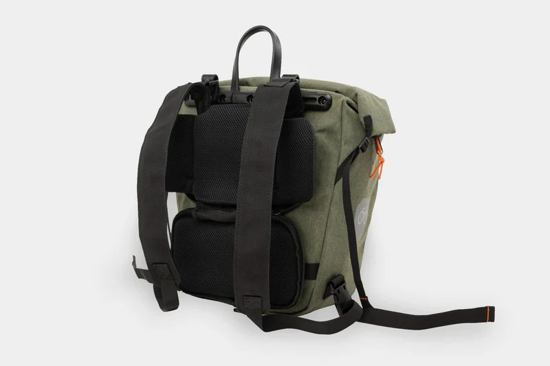 Sacoche vélo convertible en sac à dos – Recyclée & étanche