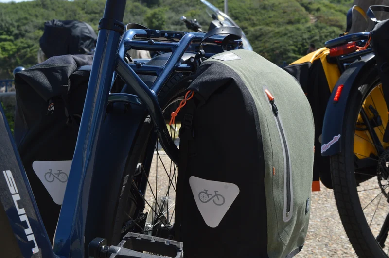 Sacoche vélo étanche recyclée 18L – Urbanion Eco Saddle Bag