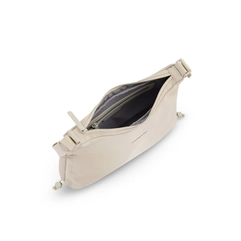 Skara Small Shoulder Bag