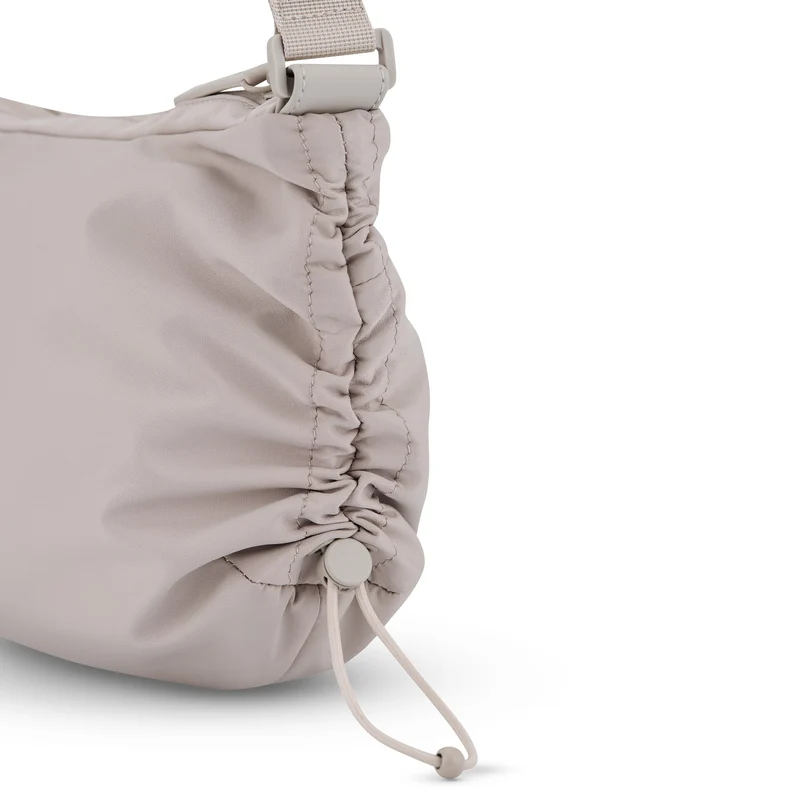 Skara Small Shoulder Bag