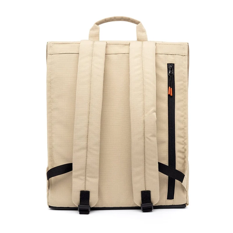 Handy XL Vandra - Recycled Laptop Backpack