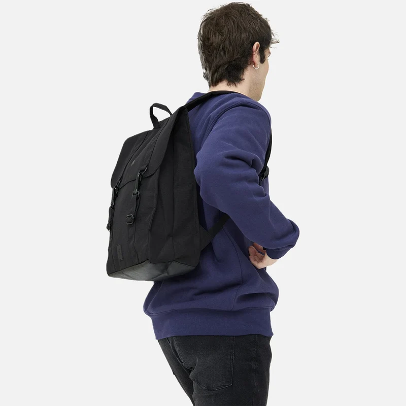 Handy XL Vandra - Recycled Laptop Backpack