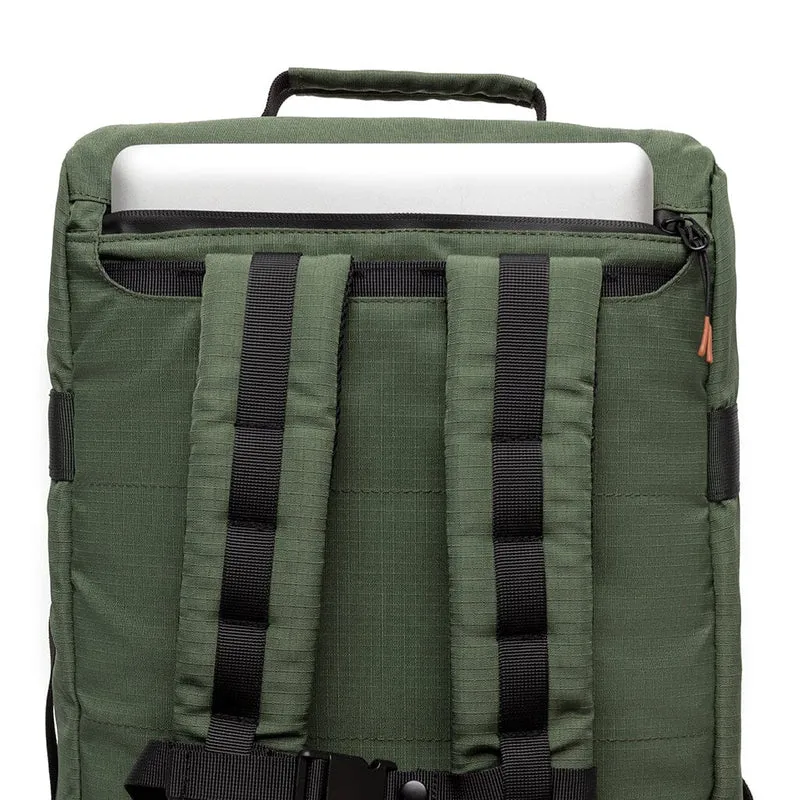 Wanderer Vandra - Sustainable Travel Convertible Backpack