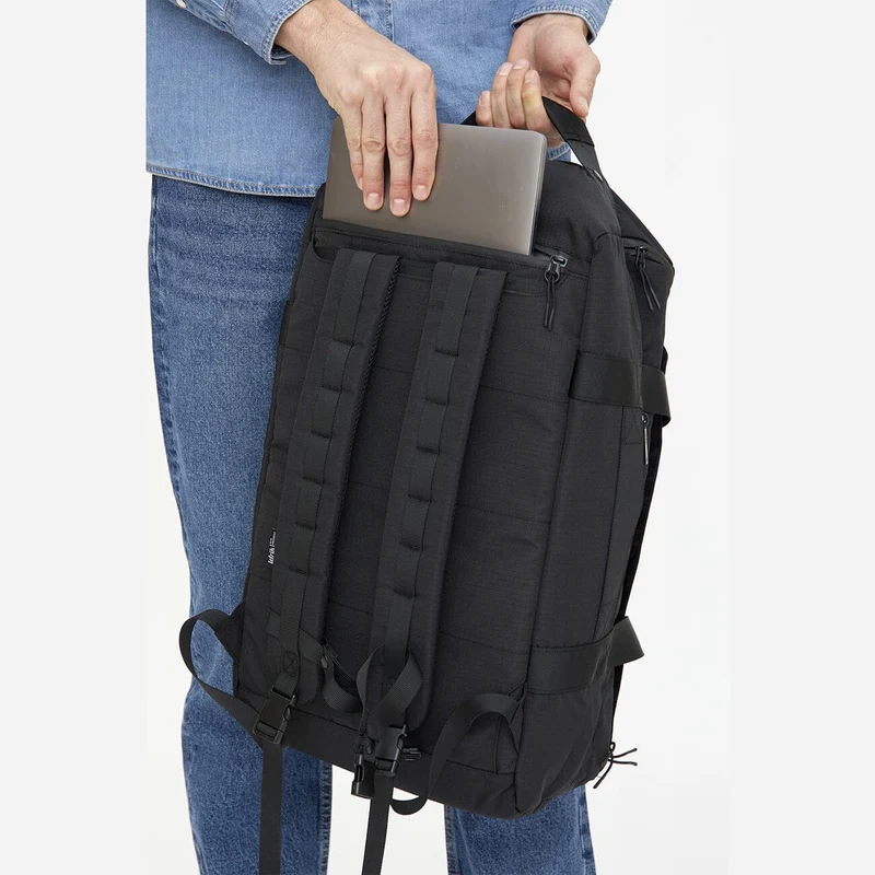 Wanderer Vandra - Sustainable Travel Convertible Backpack