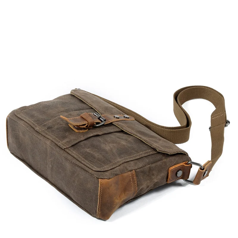 Small Canvas Messenger Bag | BALTIMORE