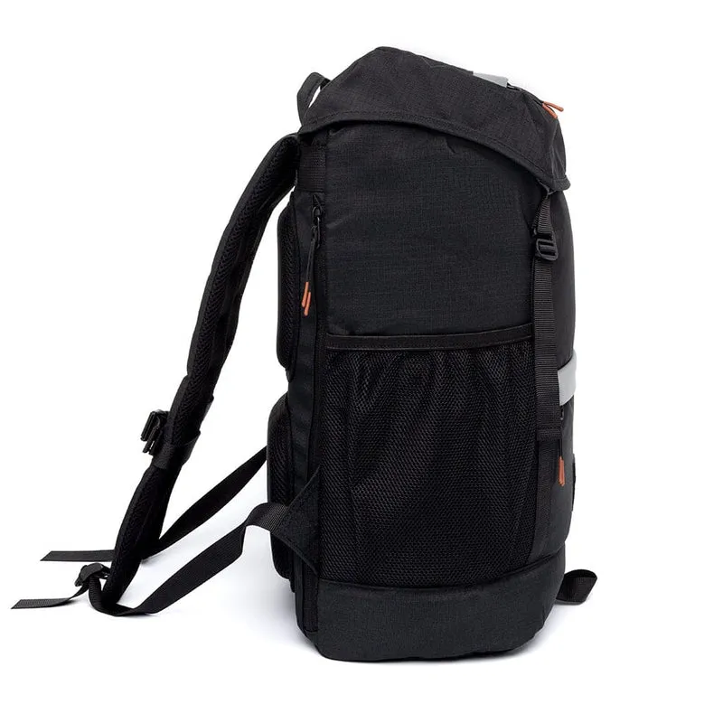 Lars Roll Vandra - Sustainable Travel Backpack