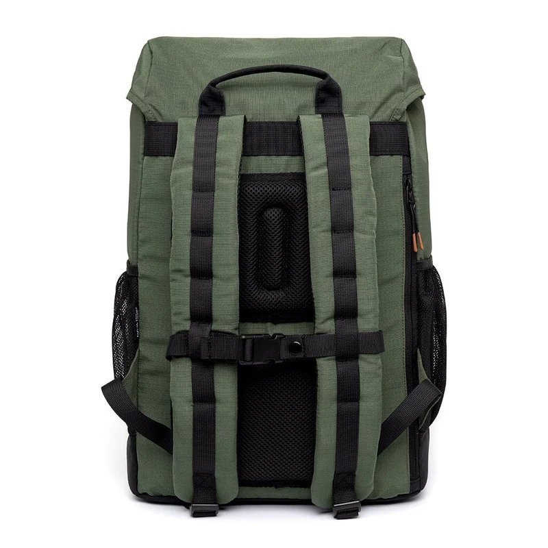Lars Roll Vandra - Sustainable Travel Backpack