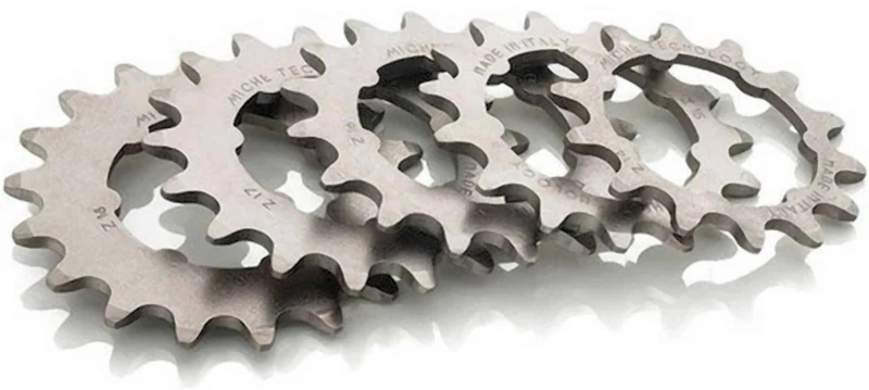 Miche Pista fixie sprocket with lugs and its support