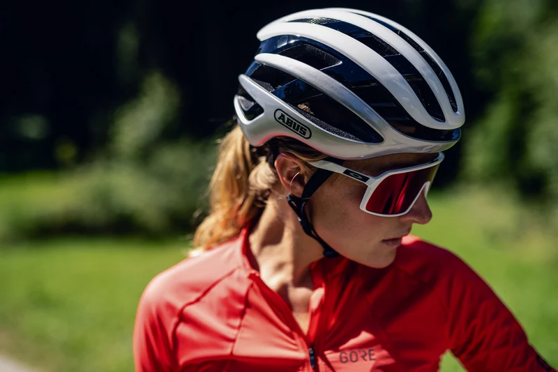 Abus Airbreaker road bike helmet